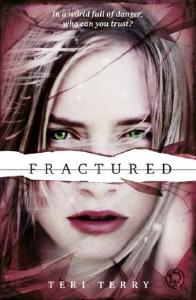 Omslag till Fractured