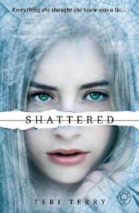 Omslag till Shattered