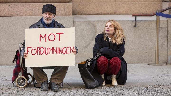 Omslag av serien Kärlek & Anarki